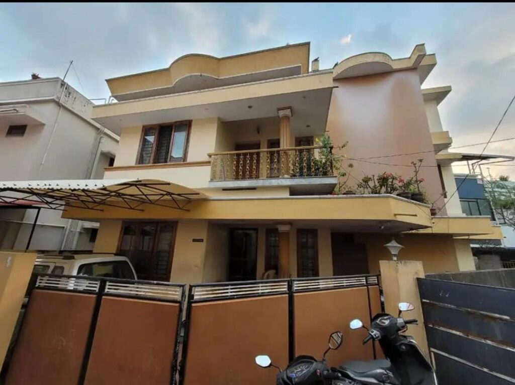 HOUSE SALE IN SREEVARAHAM