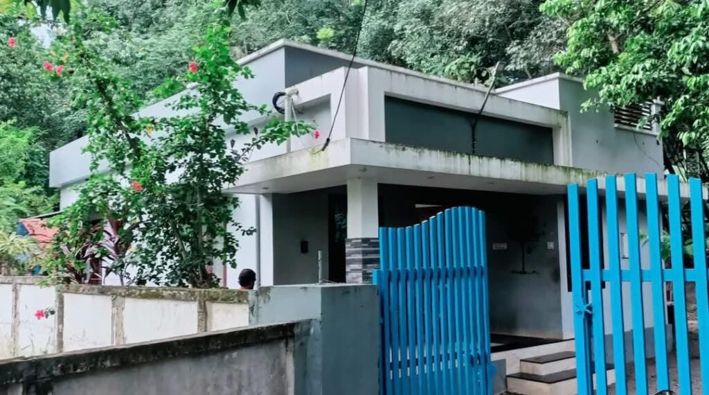 House For Sale In Kollam Kureeppally