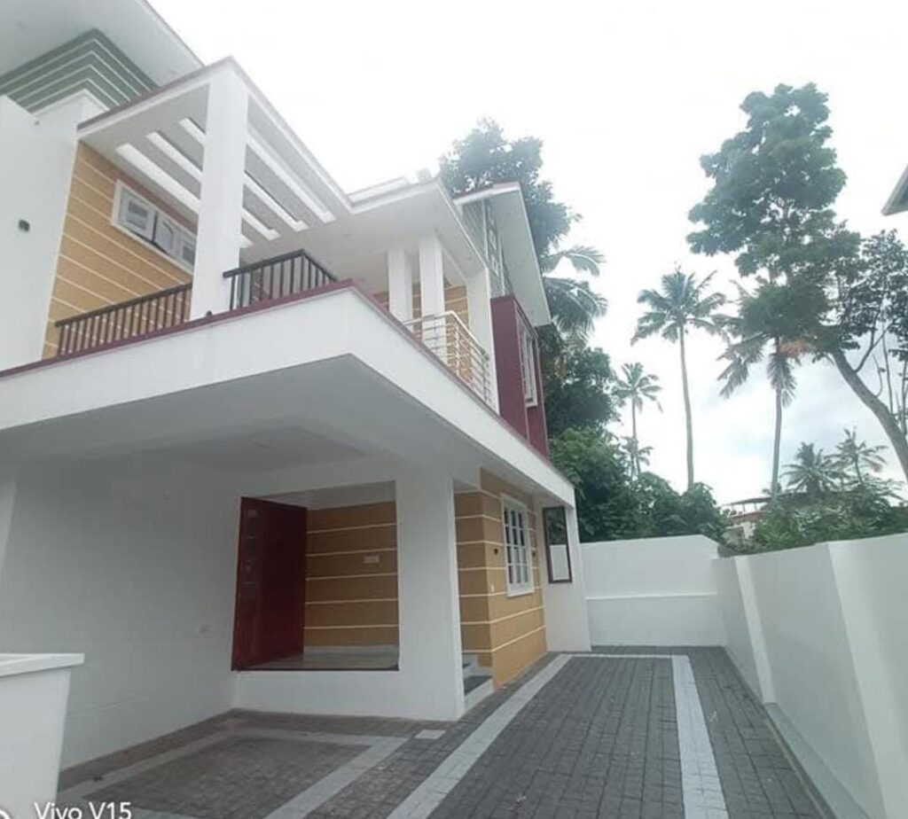 House For Sale In Chandhavila Kazhakoottam