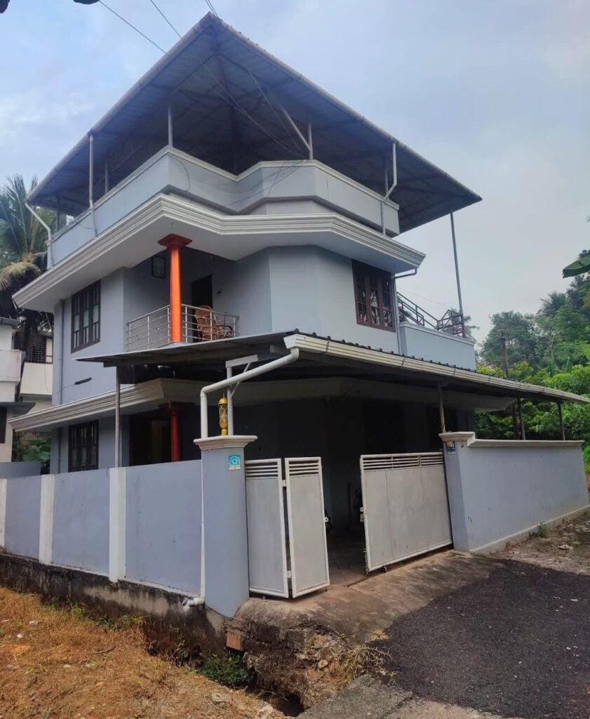 House For Sale In Thirumala Kunnapuzha