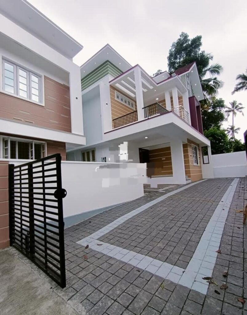 House For Sale In Kazhakuttam Kattaikonam