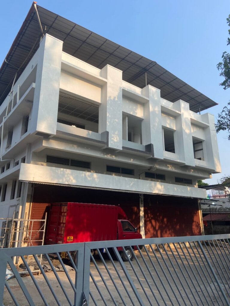 Commercial property for sale in panampillynagar Ernakulam